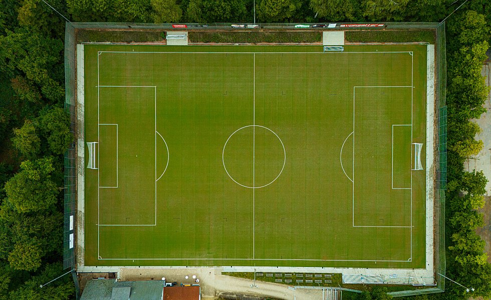 Neue Kunstrasenanlage